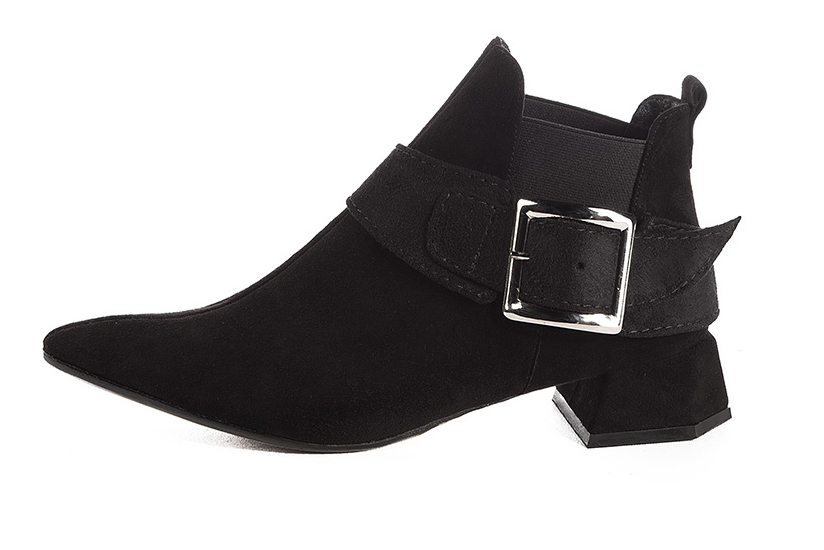 Matt black women's ankle boots, with elastics. Tapered toe. Low flare heels. Profile view - Florence KOOIJMAN